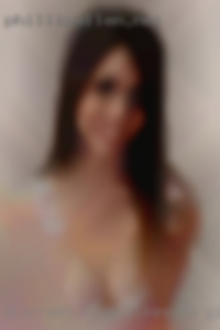 Discreet club likes to give and get oral swingers sex.