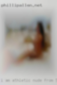I am athletic nude from 5'1 and pretty.